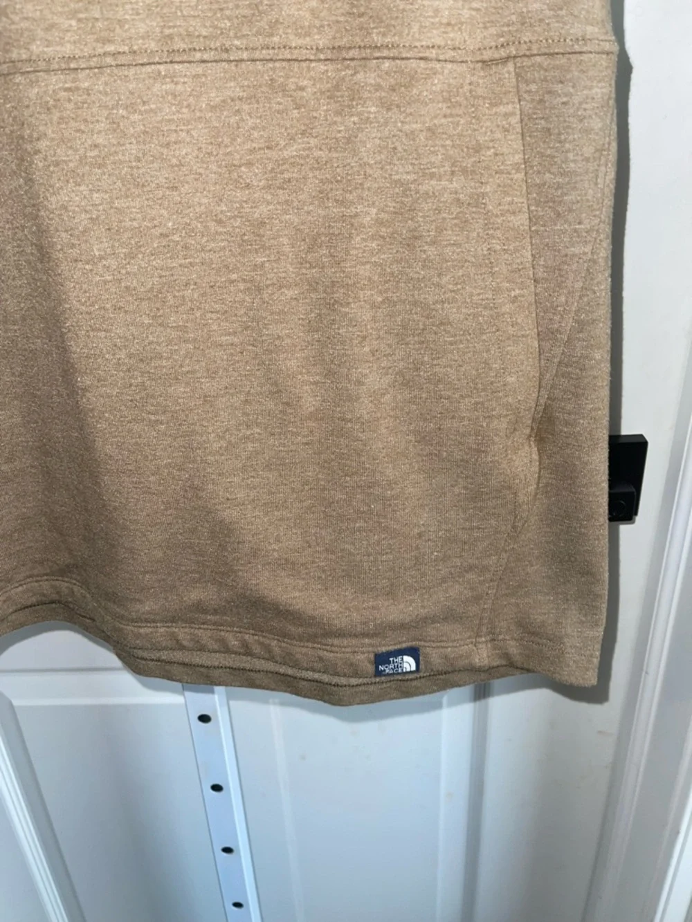 The North Face Women’s Tan Short Sleeve Sweatshirt Top Size Large - Picture 2 of 5